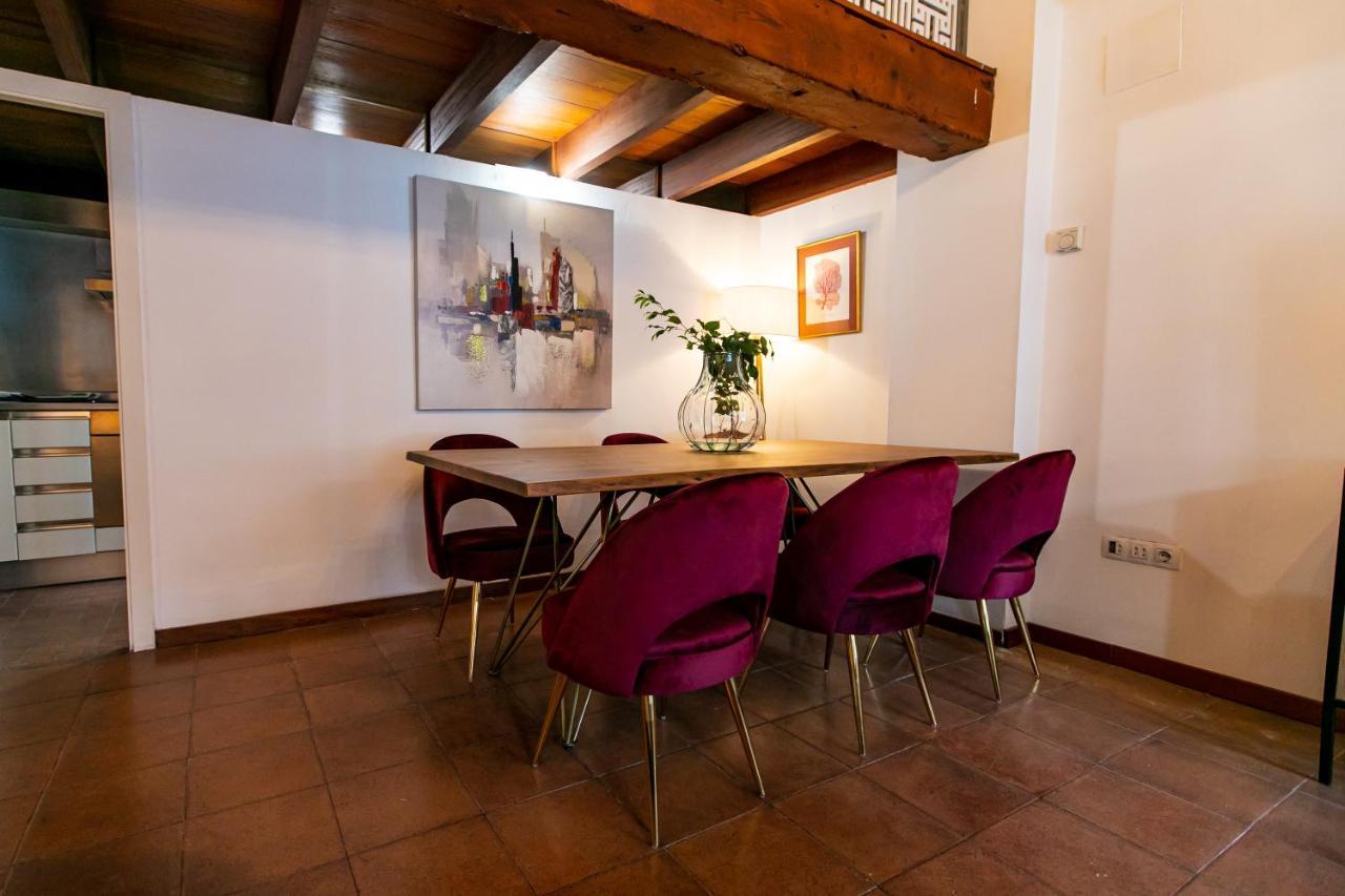 Apartamento 3 Dormitorios En Calle San Vicente. Seville Exterior photo