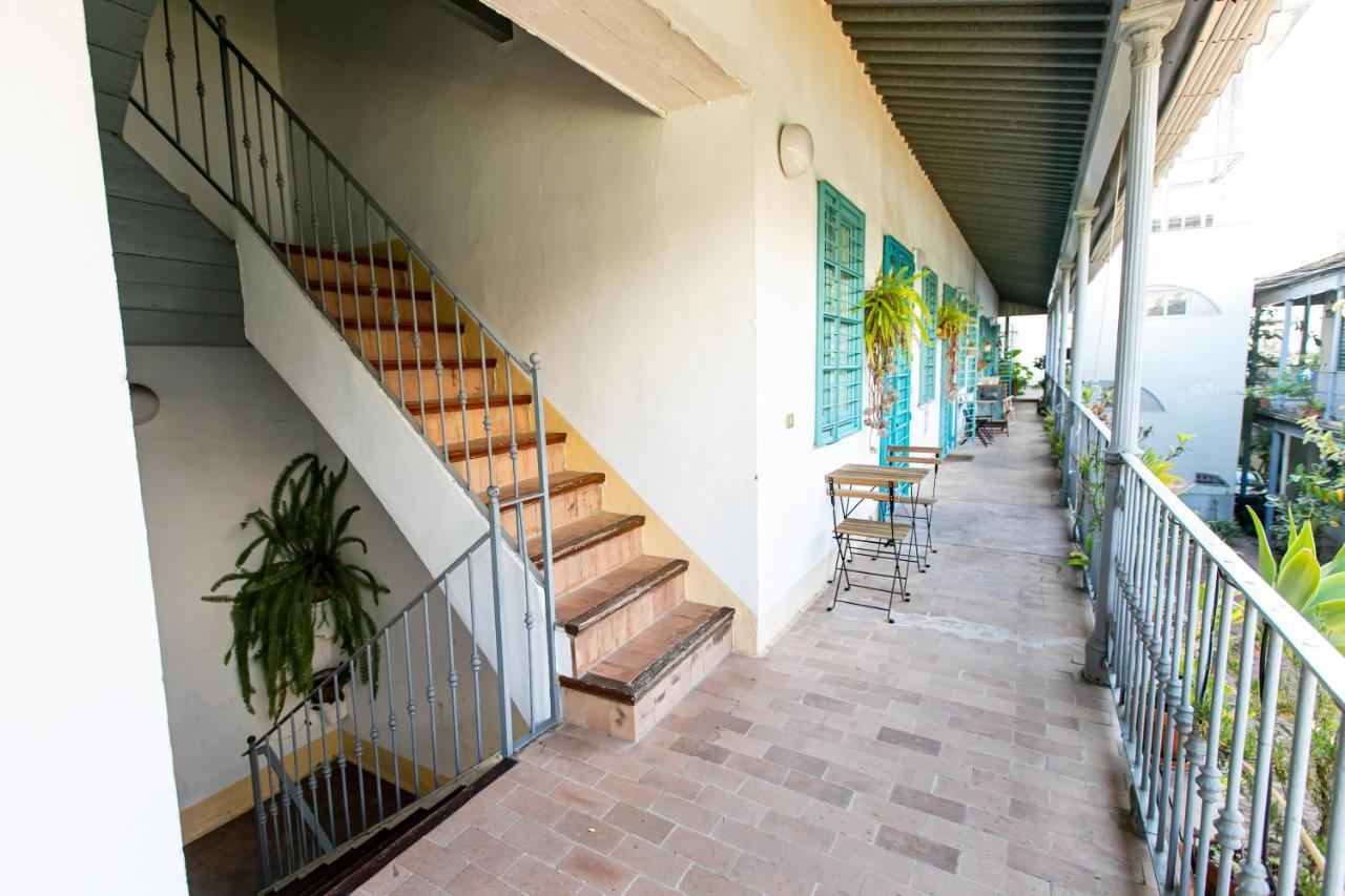 Apartamento 3 Dormitorios En Calle San Vicente. Seville Exterior photo