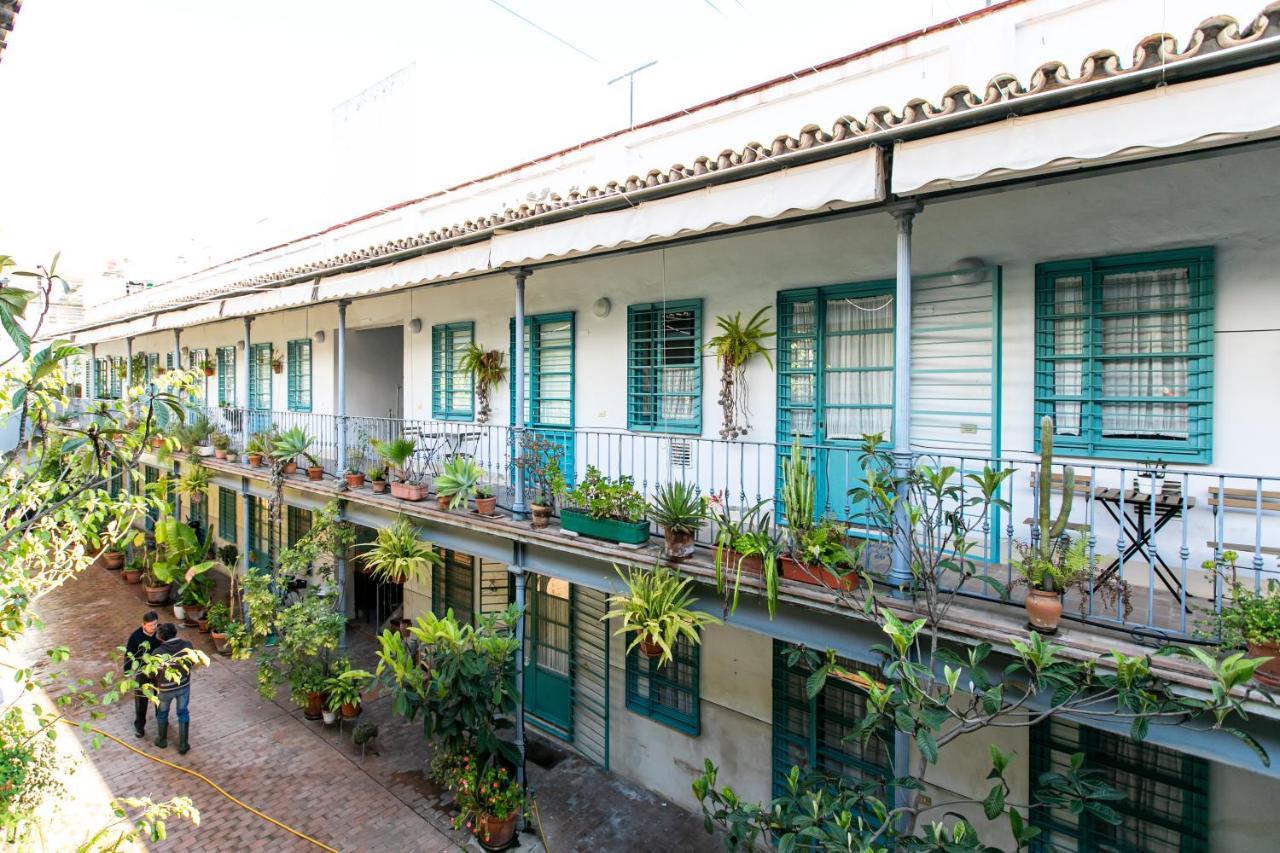 Apartamento 3 Dormitorios En Calle San Vicente. Seville Exterior photo